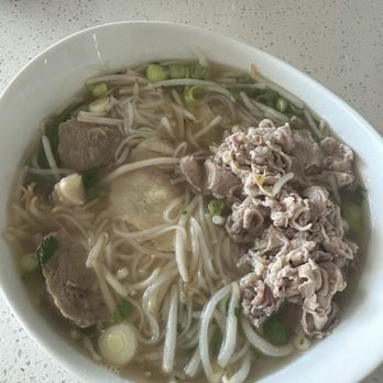 Bun Bo Hue 102 - Phở Bò Đặc Biệt - Special Beef Pho - Vietnamese Near Me - Garden Grove, California Bun Bo Hue 102 - Phở Bò Đặc Biệt - Special Beef Pho - Vietnamese Near Me - Garden Grove, California