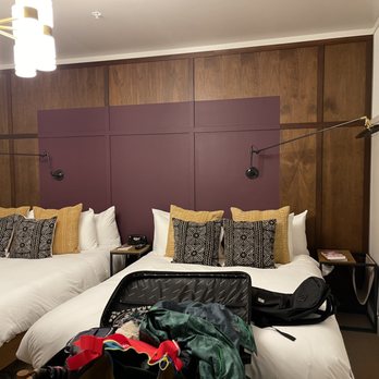 The Hoxton - 8th floor room. Perfect size. - Hotels Near Me - Portland, Oregon The Hoxton - 8th floor room. Perfect size. - Hotels Near Me - Portland, Oregon