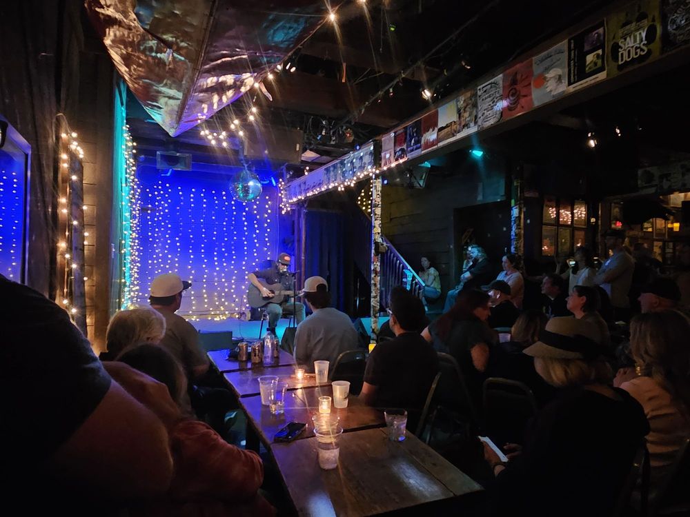 White Water Tavern