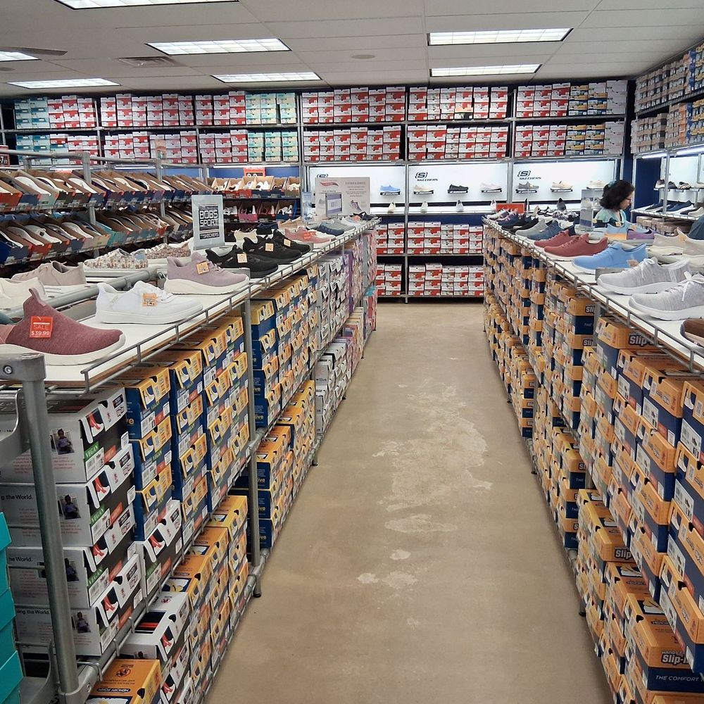 nike outlet carrollton ave