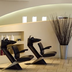 Salon S