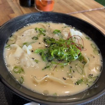 Noods Ramen Bar - Ramen Near Me - Honolulu, Hawaii Noods Ramen Bar - Ramen Near Me - Honolulu, Hawaii