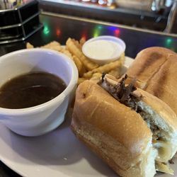 Tri tip dip w fries