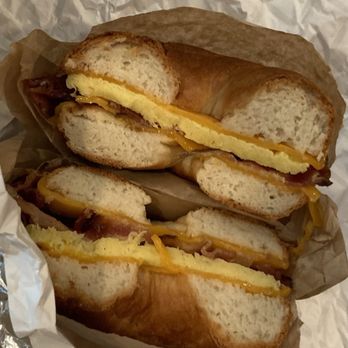 The Surfing Goat - The "Doin Things Right" on gluten free bagel - Breakfast & Brunch Near Me - Tybee Island, Georgia The Surfing Goat - The "Doin Things Right" on gluten free bagel - Breakfast & Brunch Near Me - Tybee Island, Georgia