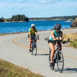 Highlands Hostel - The Hostel is a perfect resting place from your cycling tour of the trail, we have secure bike storage