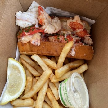 MARKET Seafood Eatery - LOBSTER ROLL - Seafood Near Me - Edmonds, Washington MARKET Seafood Eatery - LOBSTER ROLL - Seafood Near Me - Edmonds, Washington