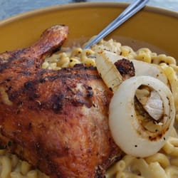 The Glen's Grill At Montgomery Glen - BBQ Chicken/w Mac an cheese