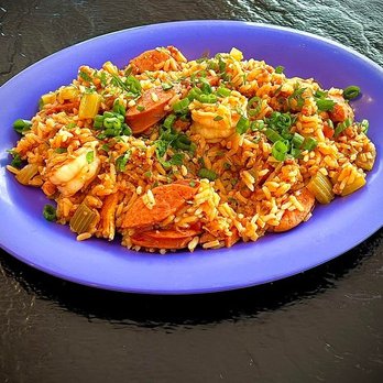 Leo Cafe - a plate of rice with shrimp and vegetables - Breakfast & Brunch Near Me - Leo, Indiana