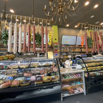 Limoncello - The deli and sandwich counter - Sandwiches Near Me - San Francisco, California Limoncello - The deli and sandwich counter - Sandwiches Near Me - San Francisco, California