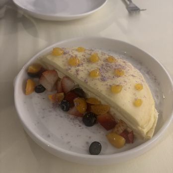 David's Restaurant & Lounge - Crepe Layer Cake with Fruit - American Near Me - Fernandina Beach, Florida David's Restaurant & Lounge - Crepe Layer Cake with Fruit - American Near Me - Fernandina Beach, Florida