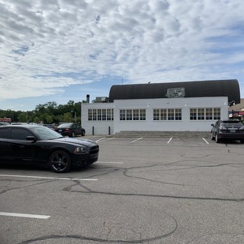 Hank's Tavern - From the side parking lot - Sports Bars Near Me - Muskegon, Michigan