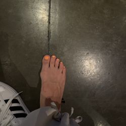 Luxury Nails - Orange toes