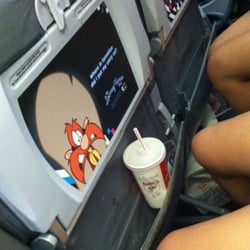 Spirit Airlines - No leg room for 5'0" tall people