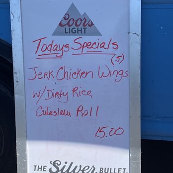 Joes Backyard Bbq Lunchwagon - April 2021 - Food Trucks Near Me - Aiea, Hawaii