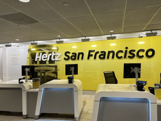 Hertz Car Rental - San Francisco - San Francisco International Airport (SFO) by null