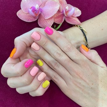 Nail Bar - Mountain View - Nail Salons Near Me - Mountain View, California