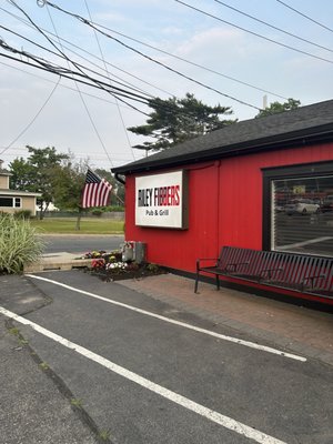 Riley Fibbers by null