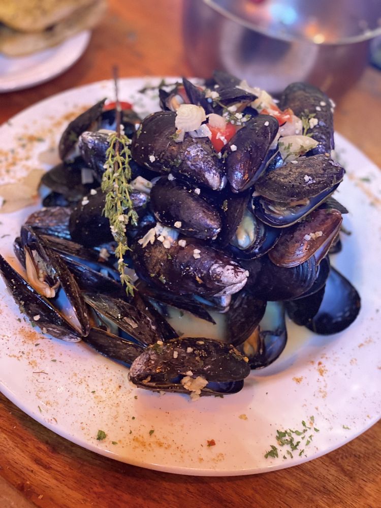 Social spots from Middleton Tavern