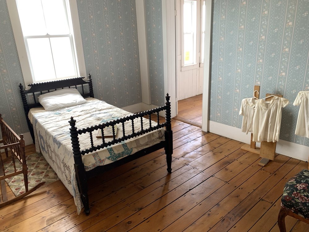 Social spots from Skinner State Park