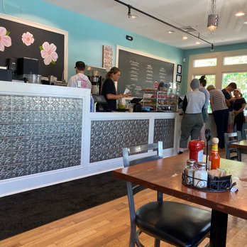 Pop Over Eatery - Inside - Breakfast & Brunch Near Me - Simsbury, Connecticut Pop Over Eatery - Inside - Breakfast & Brunch Near Me - Simsbury, Connecticut