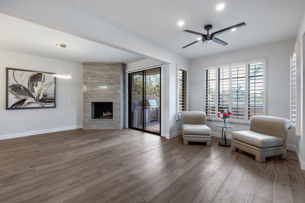 Slide of Dreamliner Construction