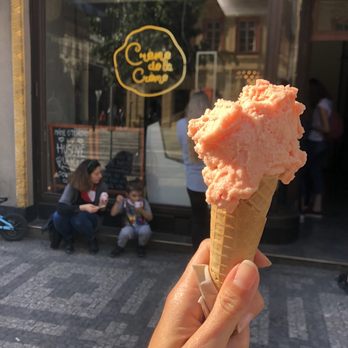 Creme de la Creme - Ice Cream & Frozen Yogurt Near Me - Prague, Puerto Rico