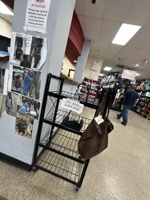 LAX Wine and Spirits by null