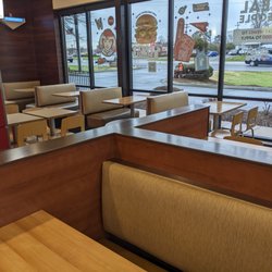 Wendy's - Dining room at Wendy's, Indian Trail