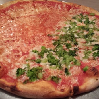 Roccos Pizza - large pizza (plain/broccoli) - Pizza Near Me - Patterson, New York