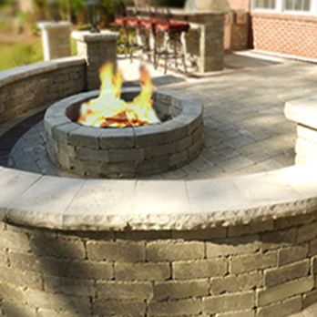 Executive Landscape - a fire pit in the middle of a patio - Landscaping Near Me - Northville, Michigan Executive Landscape - a fire pit in the middle of a patio - Landscaping Near Me - Northville, Michigan