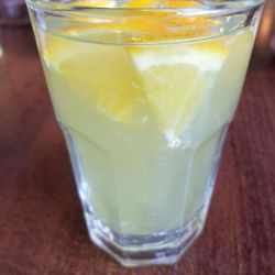 Falla - House made lemonade, 10zl