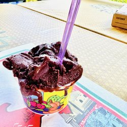 A Carini's Pizza & Pasta - Chocolate gelato