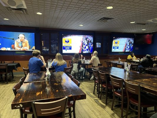 Porter's Place Sports Bar by null