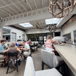 Epping's on Eastside - Bar and restaurant area