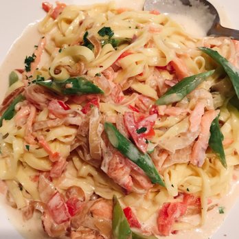 Cucina Calandra - Fettuccine with Smoked Salmon with asparagus pasta special. - Italian Near Me - Fairfield, New Jersey Cucina Calandra - Fettuccine with Smoked Salmon with asparagus pasta special. - Italian Near Me - Fairfield, New Jersey