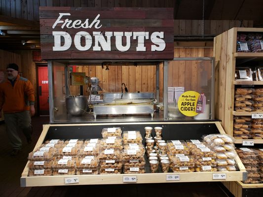 Stew Leonard's by null