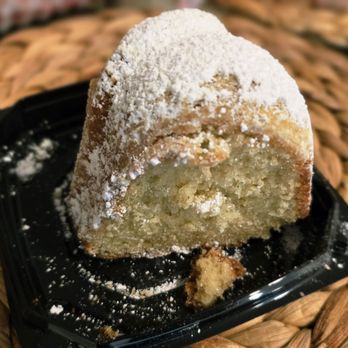 Jackie's Place - Butter Pound Cake - Soul Food Near Me - San Jose, California Jackie's Place - Butter Pound Cake - Soul Food Near Me - San Jose, California