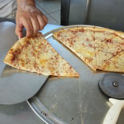 Friendly's Pizza New York Style - Unbeatable price, two slices and a soda for $3.50