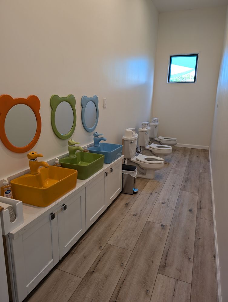 Worldspeak - childcare center in Los Angeles, CA