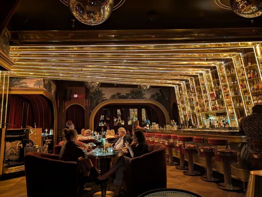 Tell Your Friends by null