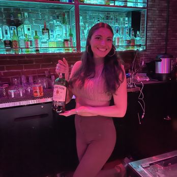 Tipsea - Jess - Cocktail Bars Near Me - Berkeley, California