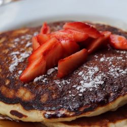 F T G - Buttermilk pancakes