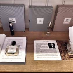 Property of... - Eau de Toilette