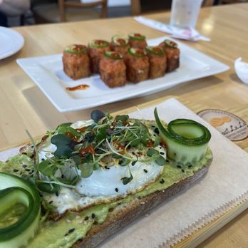 Toast La La - Avocado egg toast and crispy rice spicy tuna - two of my favorites! - Sushi Bars Near Me - Houston, Texas Toast La La - Avocado egg toast and crispy rice spicy tuna - two of my favorites! - Sushi Bars Near Me - Houston, Texas