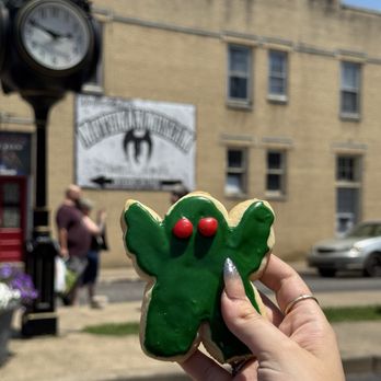 Coffee Grinder - Sugar cookie - Coffee & Tea Near Me - Point Pleasant, West Virginia