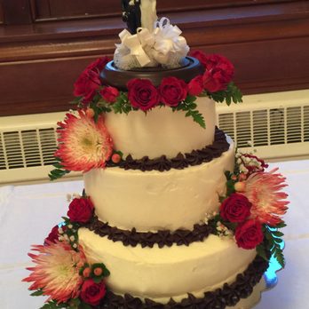 Goldsmith Coffee Bar - A cake that tastes even better than it looks! - Coffee & Tea Near Me - Chippewa Falls, Wisconsin Goldsmith Coffee Bar - A cake that tastes even better than it looks! - Coffee & Tea Near Me - Chippewa Falls, Wisconsin