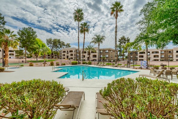 Catalina Canyon Apartments