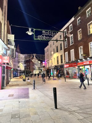 Grafton Street by null