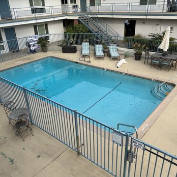 Pacific Crest Hotel Santa Barbara - Dirty pool - Hotels Near Me - Santa Barbara, California Pacific Crest Hotel Santa Barbara - Dirty pool - Hotels Near Me - Santa Barbara, California
