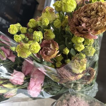 Flora Depot - Florists Near Me - North Hollywood, California Flora Depot - Florists Near Me - North Hollywood, California